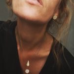 Arracades rodones de plata xapada en or amb disseny geomètric Art Déco